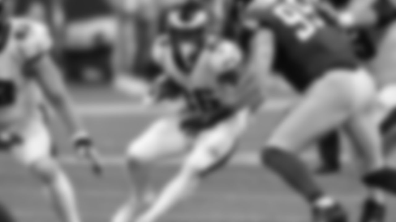 RB Miles Sanders