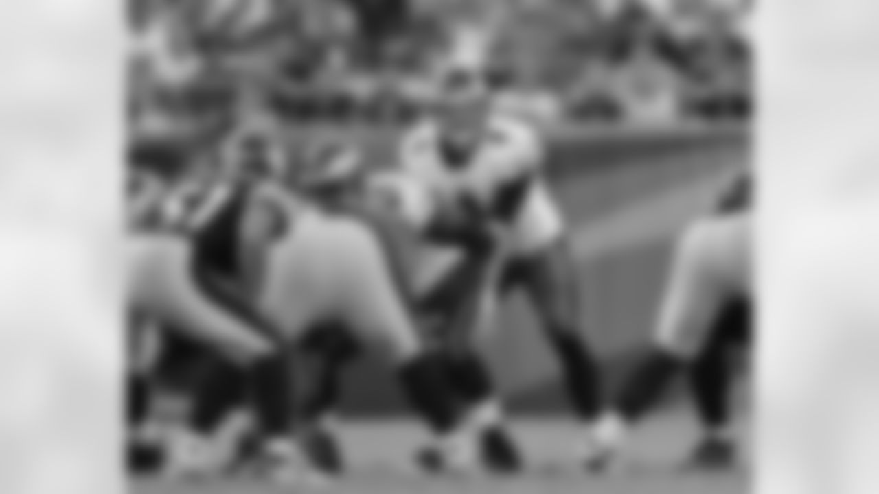 QB Kevin Kolb saw his first action of 2008 against the Steelers