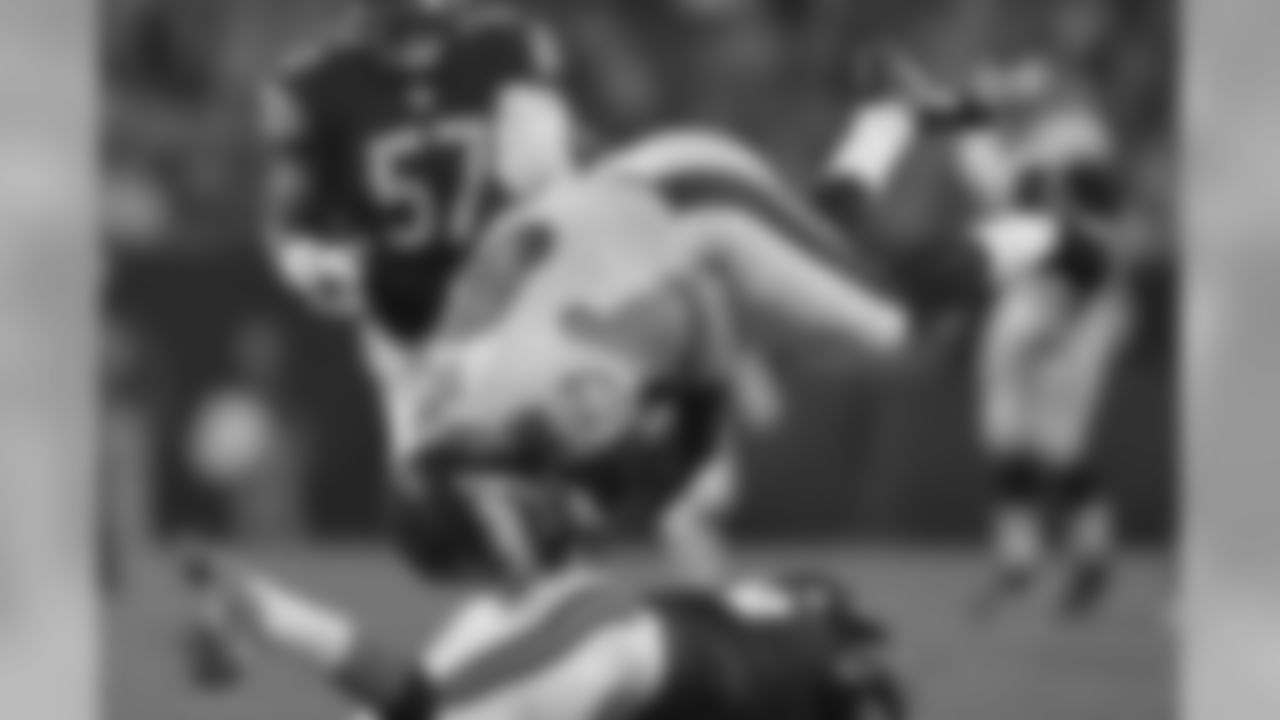 TE Zach Ertz