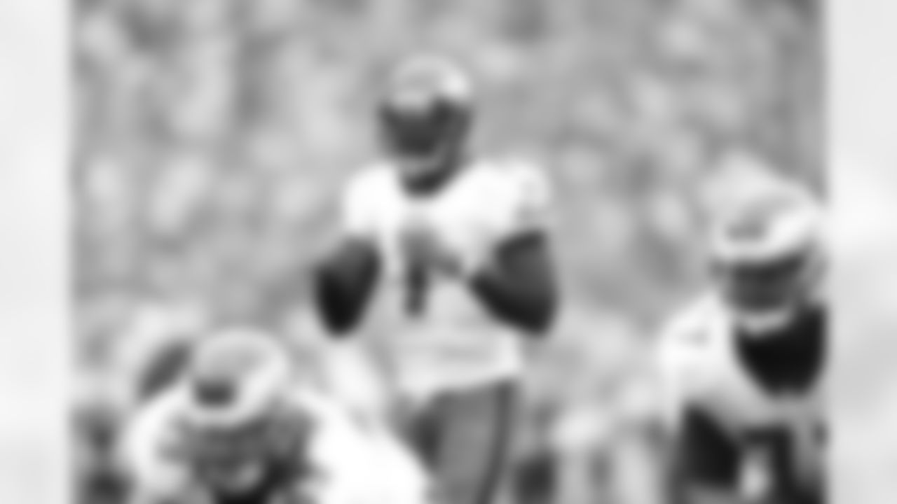 QB Michael Vick