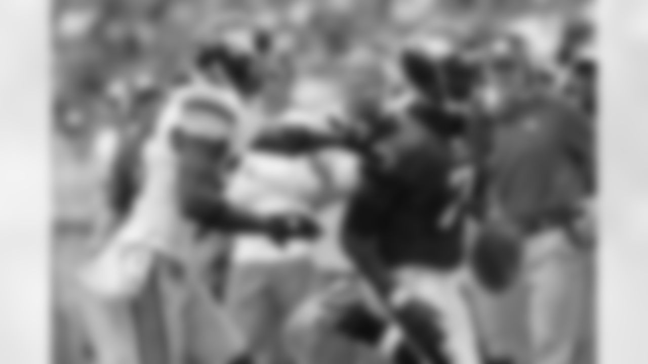 QB Michael Vick