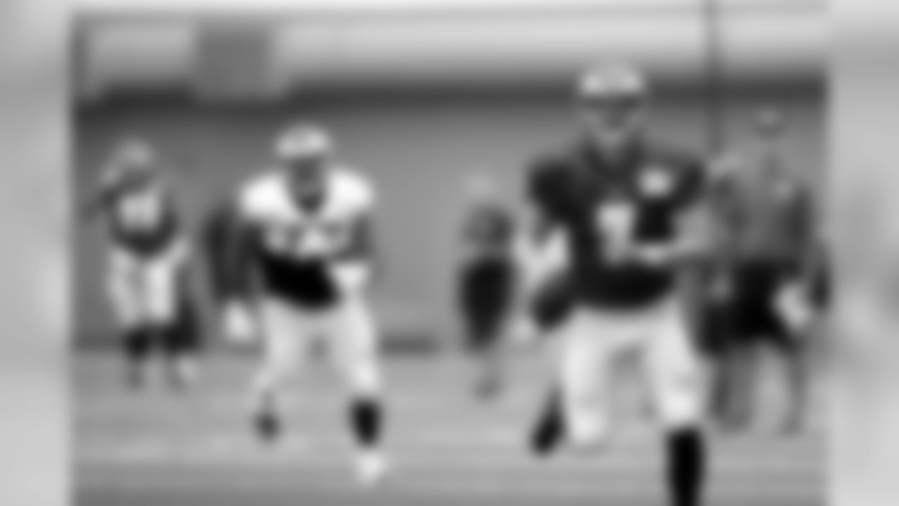 QB Dane Evans