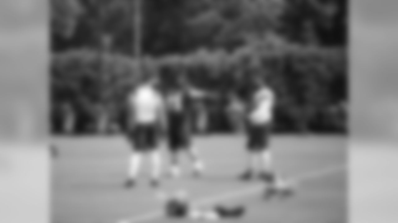 T Jason Peters gives some pointers