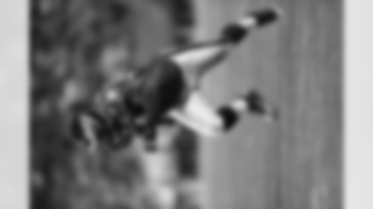 DE Brandon Graham