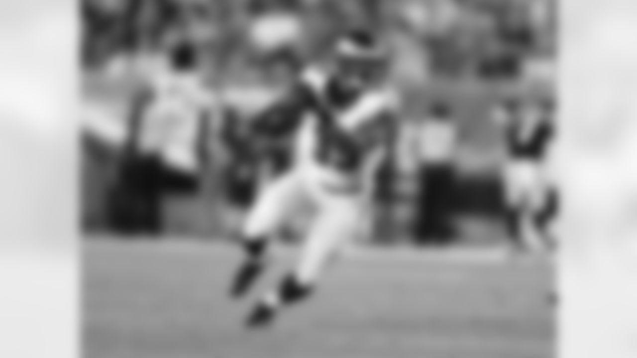 RB Matthew Tucker
