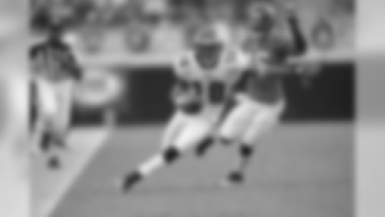 DeSean Jackson takes Michael Vick's pass 61 yards into the end zone in the Week 3 win in Jacksonville in 2010