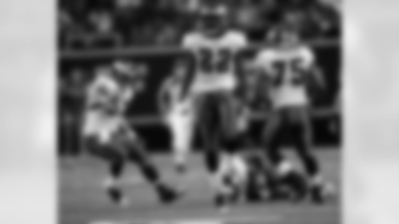 CB Asante Samuel