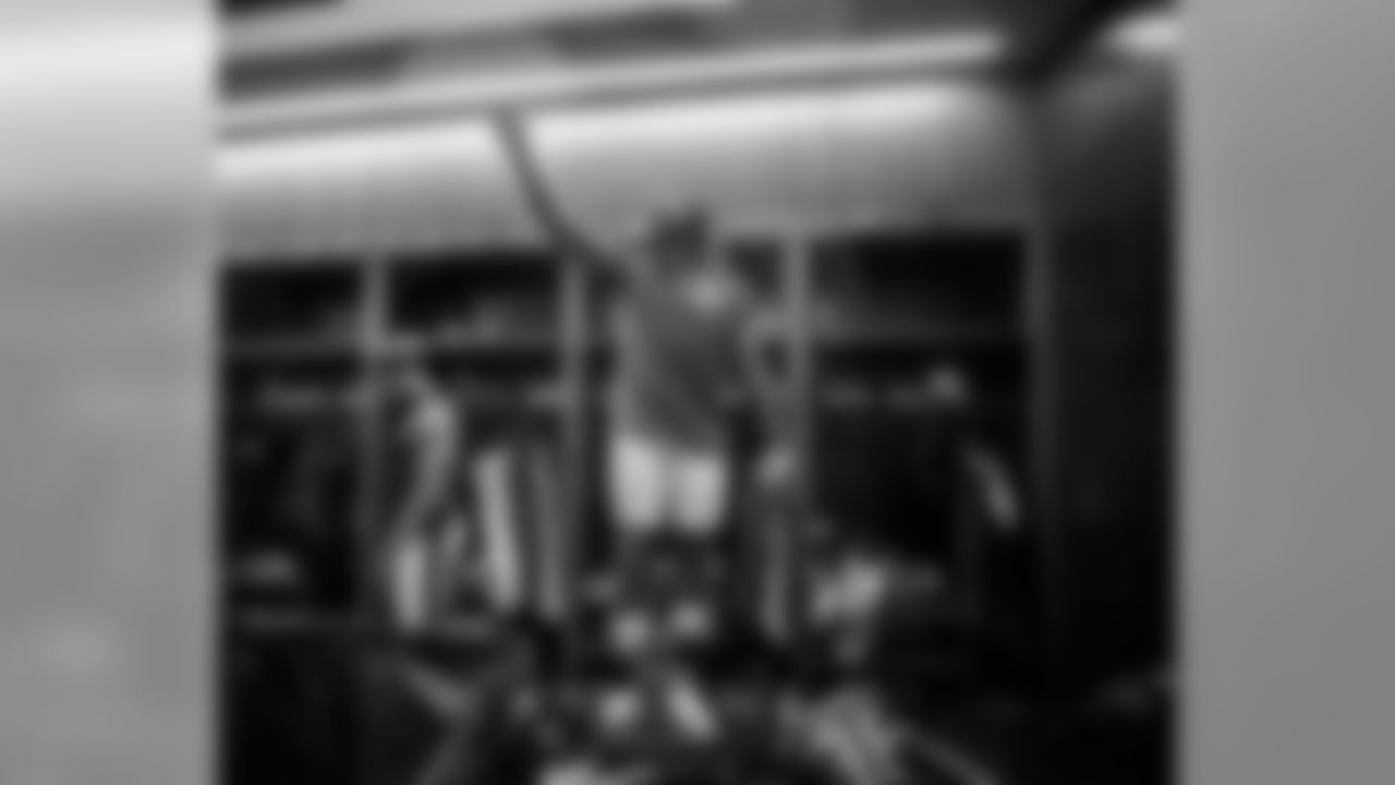 RB Jay Ajayi