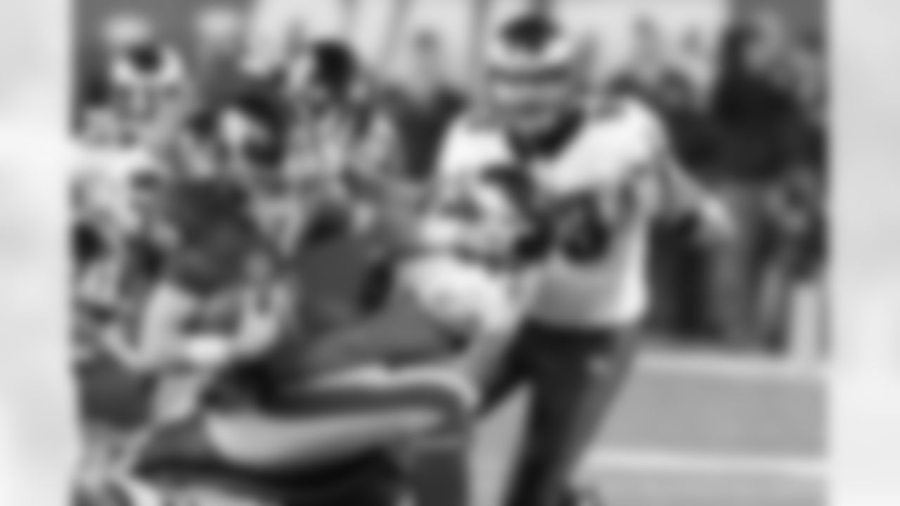 DT Mike Patterson
