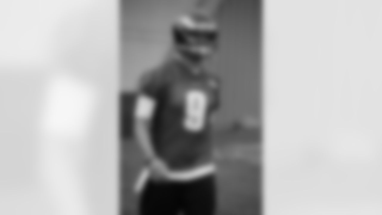 QB Nick Foles