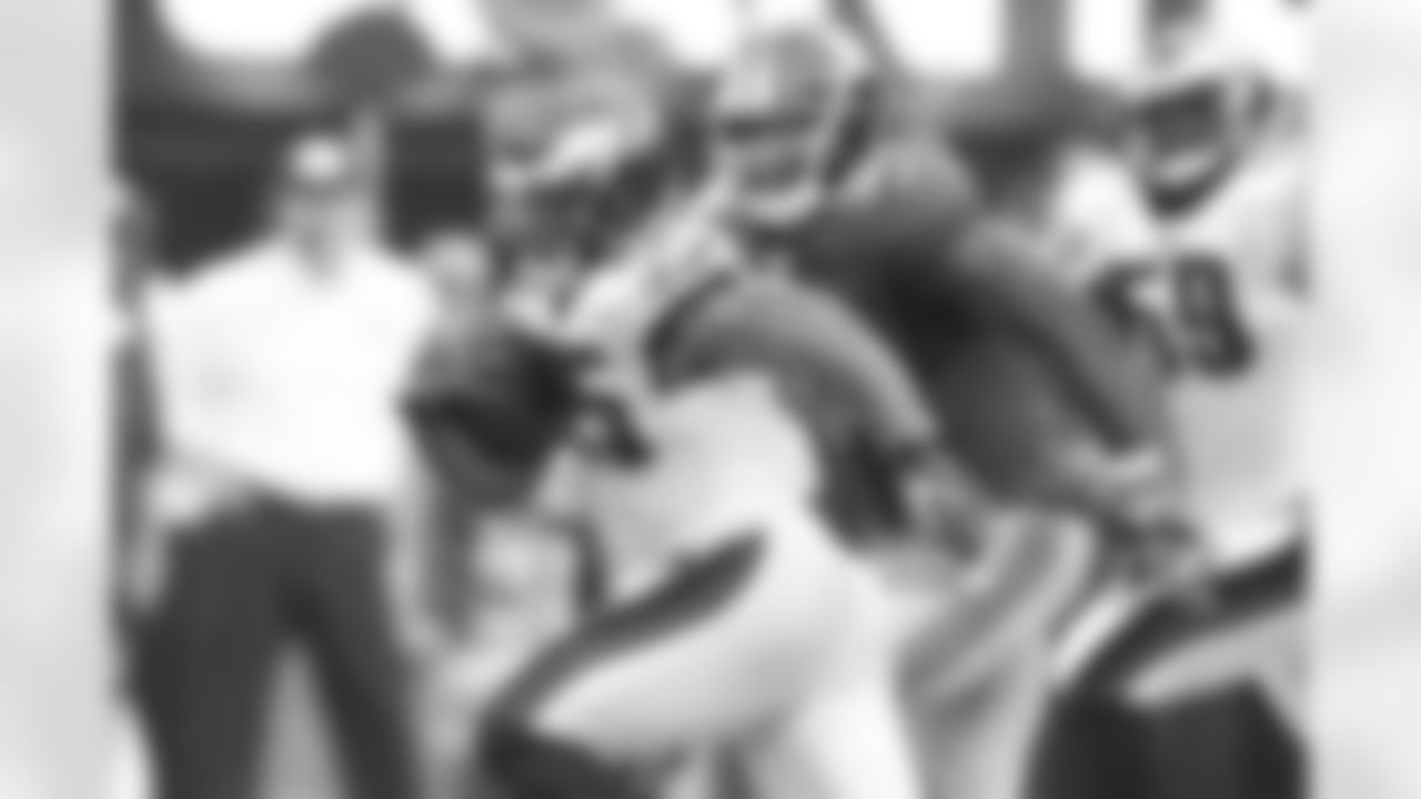 Eagles' LB Mychal Kendricks intercepts the pass from Giants' QB Eli Manning and gives the Eagles favorable field position.