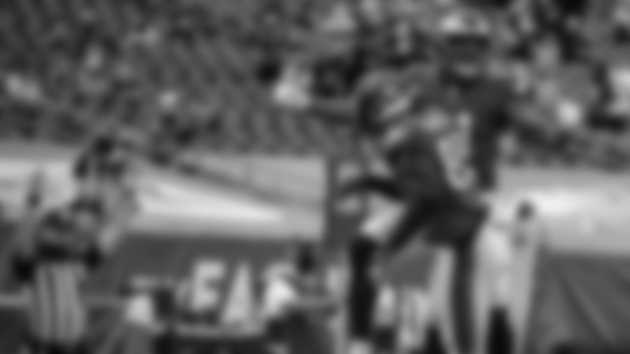 TEs Jason Croom and Richard Rodgers
Philadelphia Eagles vs. Baltimore Ravens at Lincoln Financial Field on October 18, 2020
