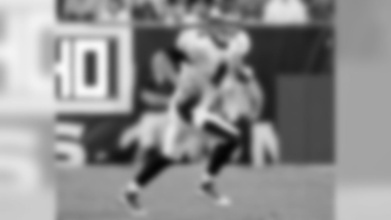 QB Kevin Kolb