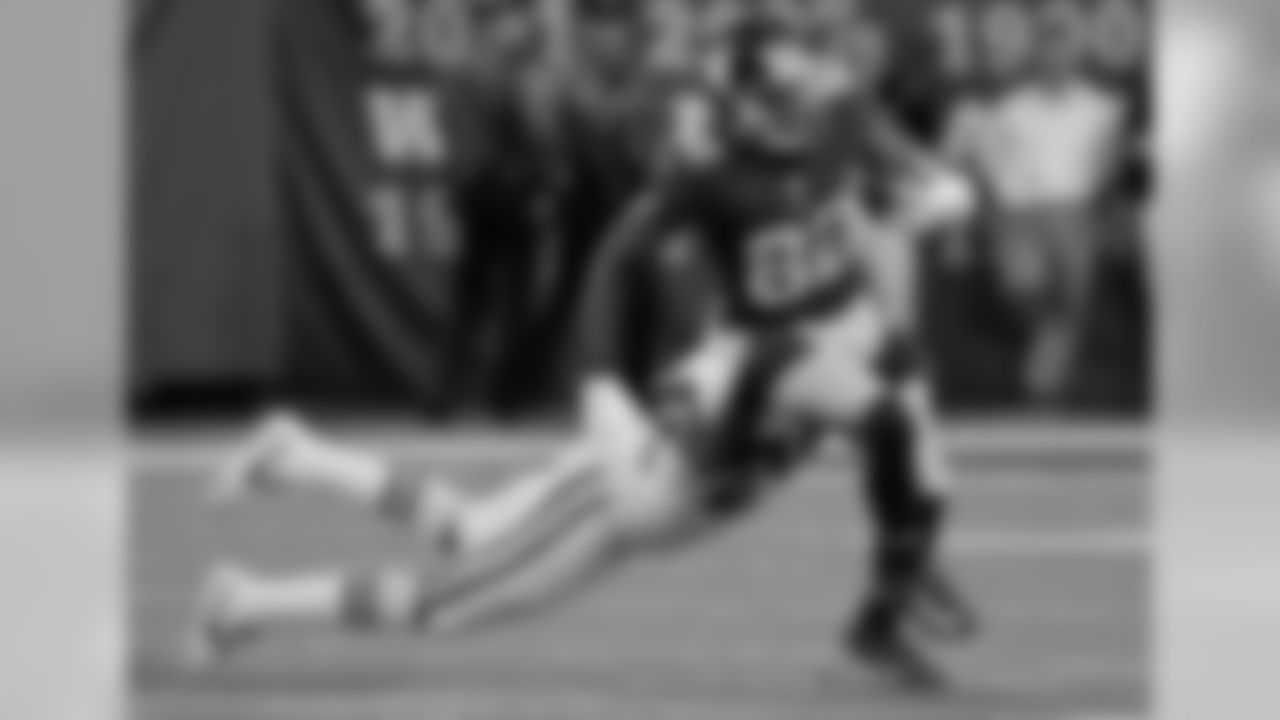 Randle has played in 64 games with 33 starts and has hauled in 188 receptions for 2,644 yards (14.1 avg.) and 20 touchdowns