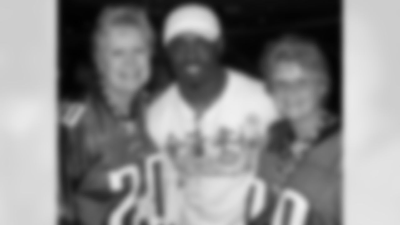 Brian Dawkins on the Eagles fan cruise with Gail and Sue