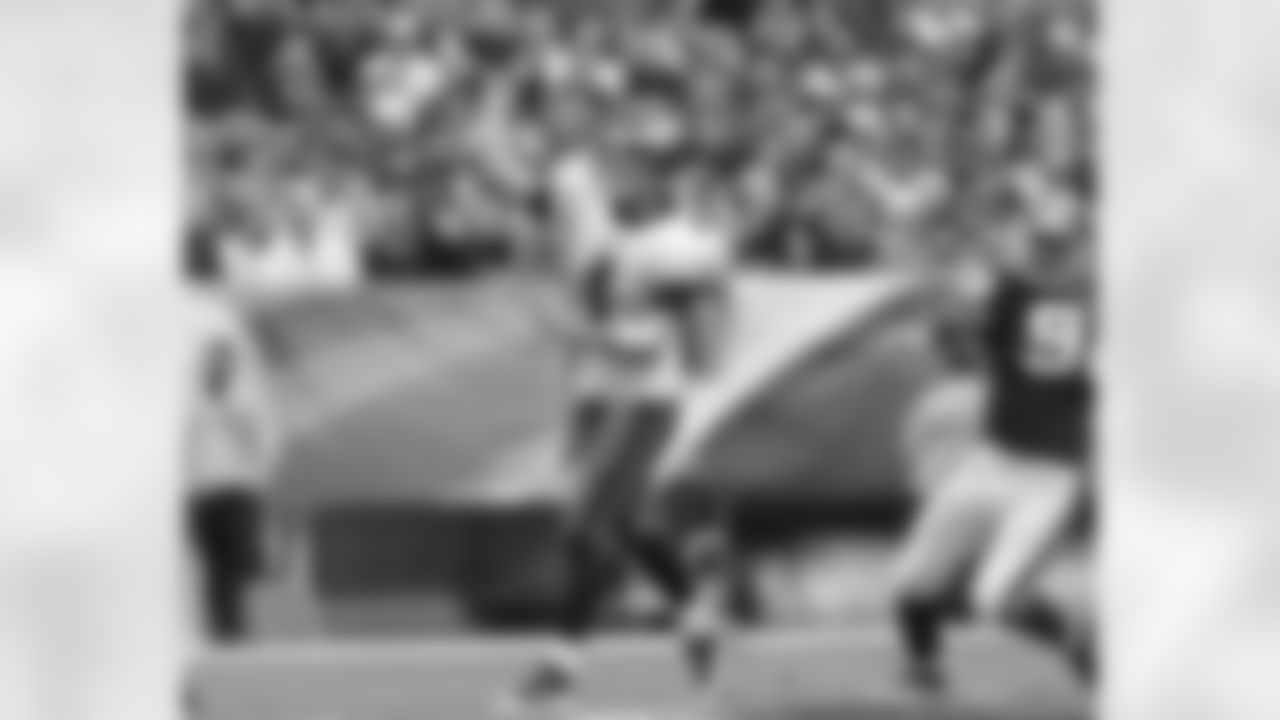 QB Kevin Kolb