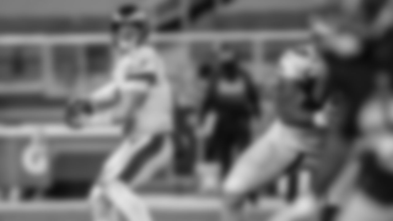 QB Carson Wentz
Philadelphia Eagles vs. San Francisco 49ers at Levi's Stadium on October 4, 2020