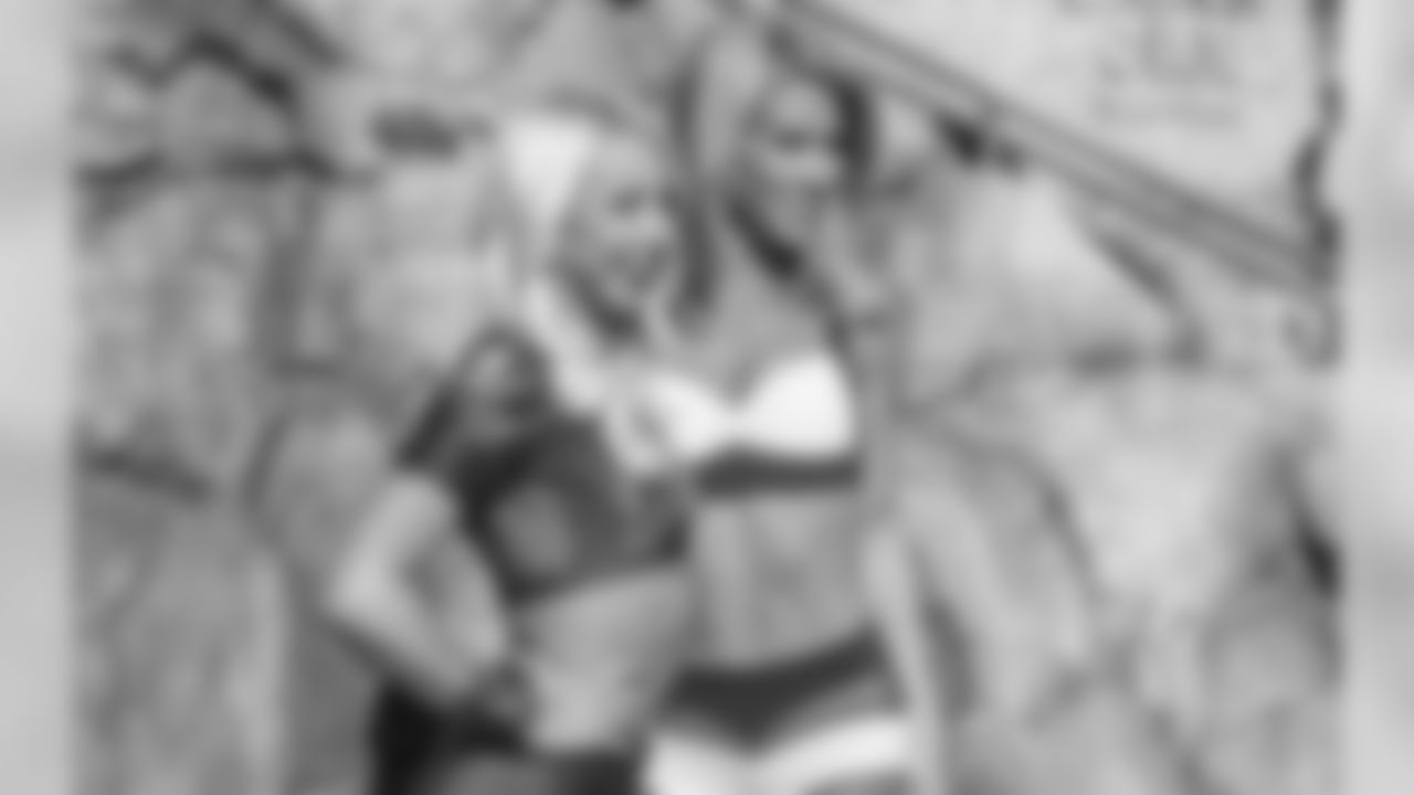 Victoria and Brittany were roommates for the week