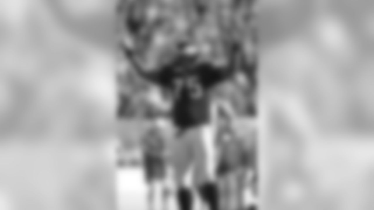 DE Vinny Curry getting the crowd into the 2013 Cardinals game