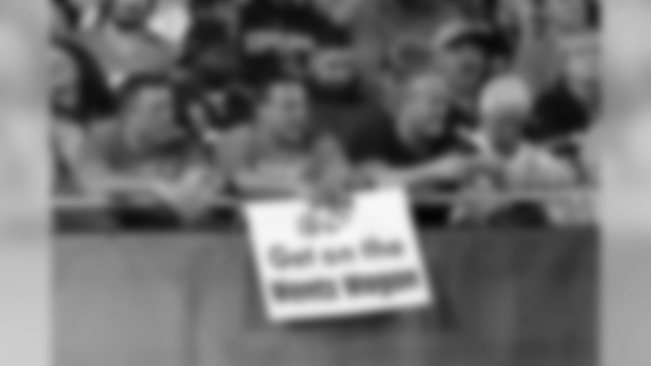 Eagles fans Vs. Chicago Bears