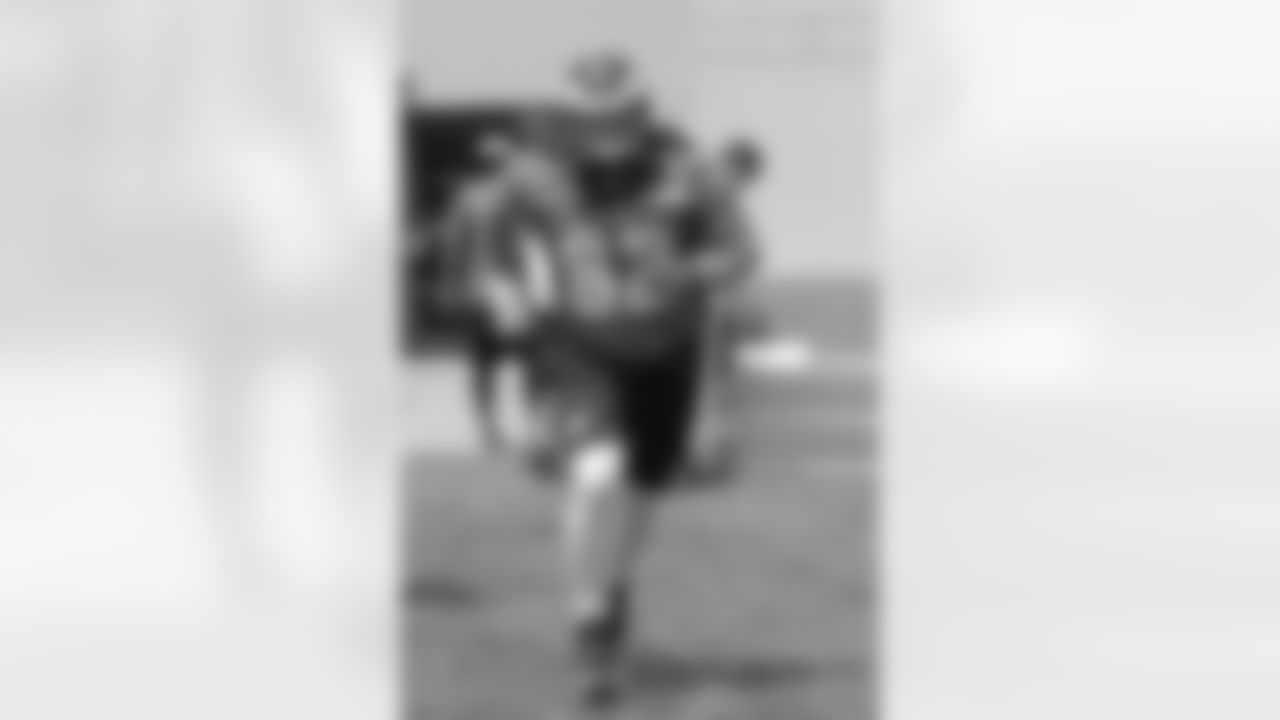 C Jason Kelce