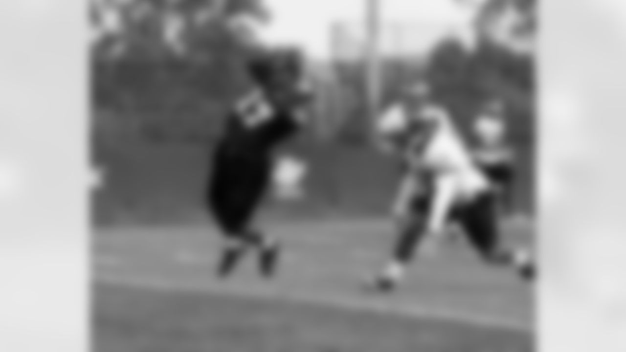 WR Shaheer McBride with a leaping catch