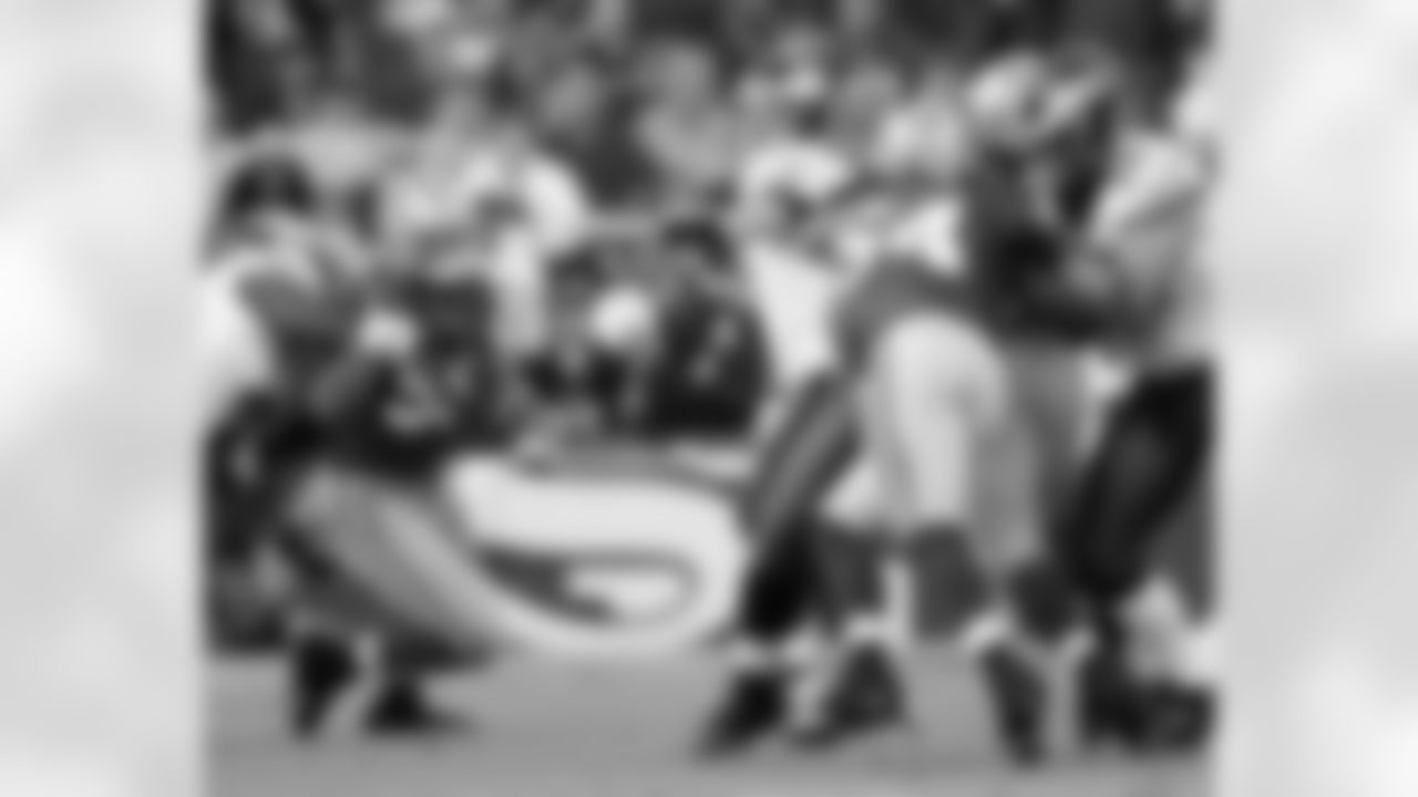 QB Kevin Kolb
