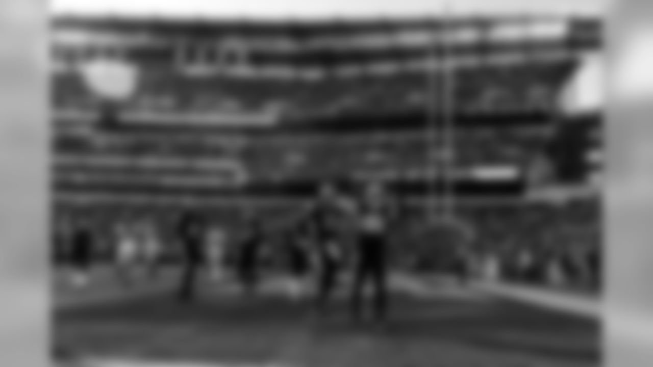 TE Zach Ertz
Philadelphia Eagles vs. New York Giants at Lincoln Financial Field on November 25, 2018