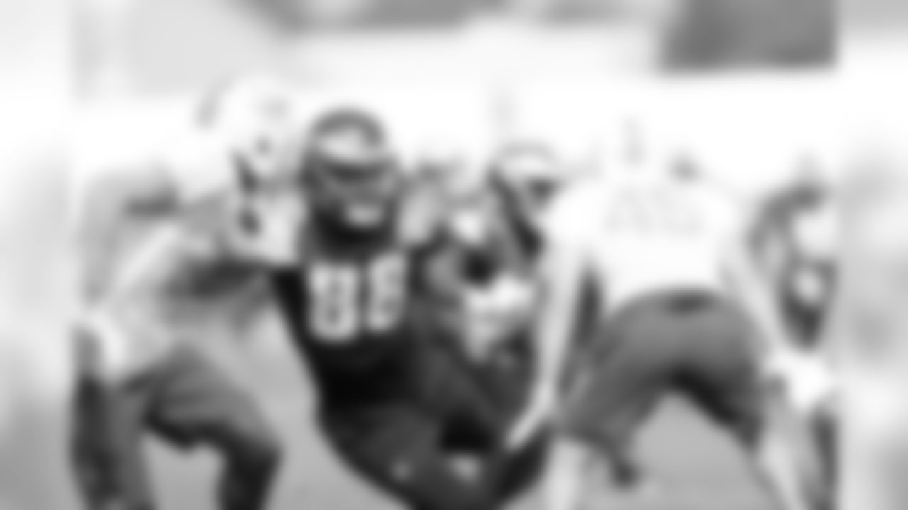 TE Trey Burton