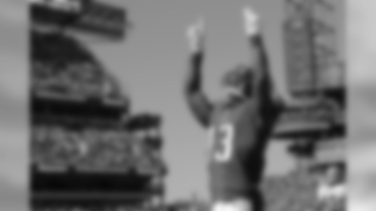 WR Josh Huff is a happy man