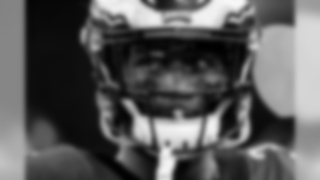 CB Jalen Mills