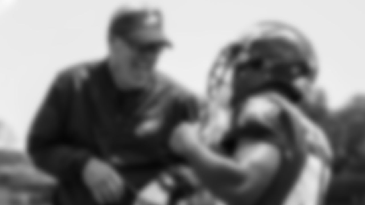 Coach Doug Pederson and RB Darren Sproles
