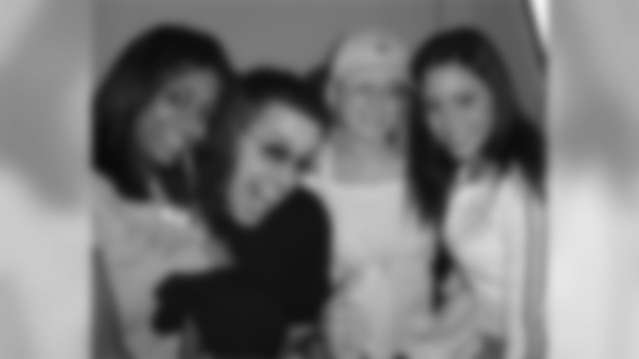 Yasmine (left), Ryan Hughes, Bonnie (pink hat) and Teressa