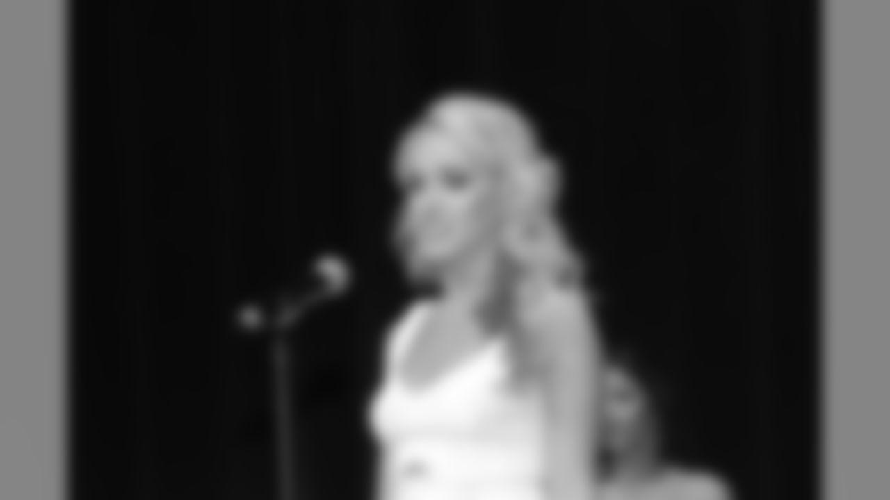 Jillian introduces herself to the audience