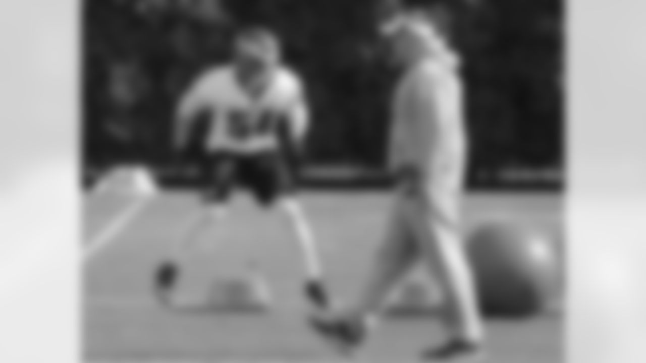After last week's limited participation, Jake Knott (hamstring) returned to practice