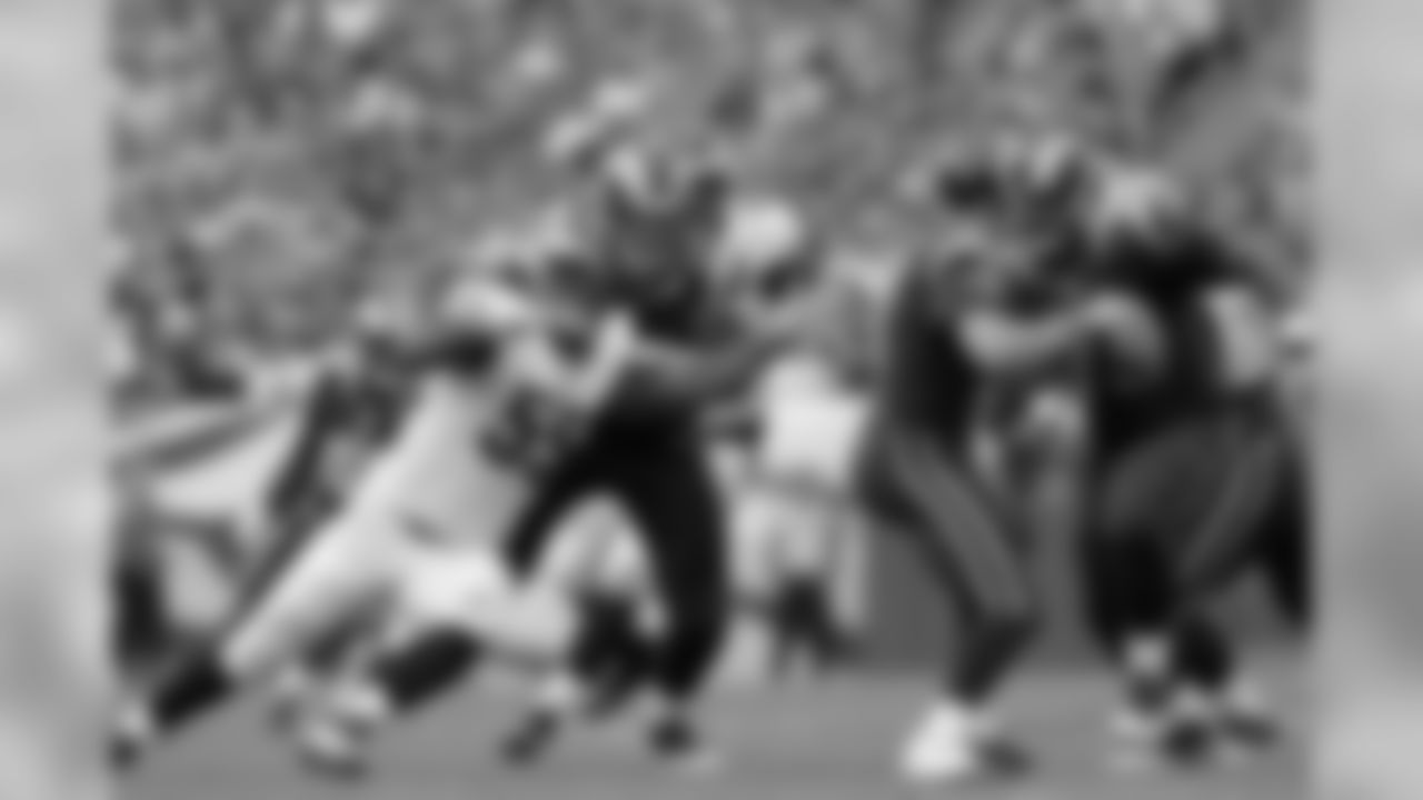 LB Brandon Graham