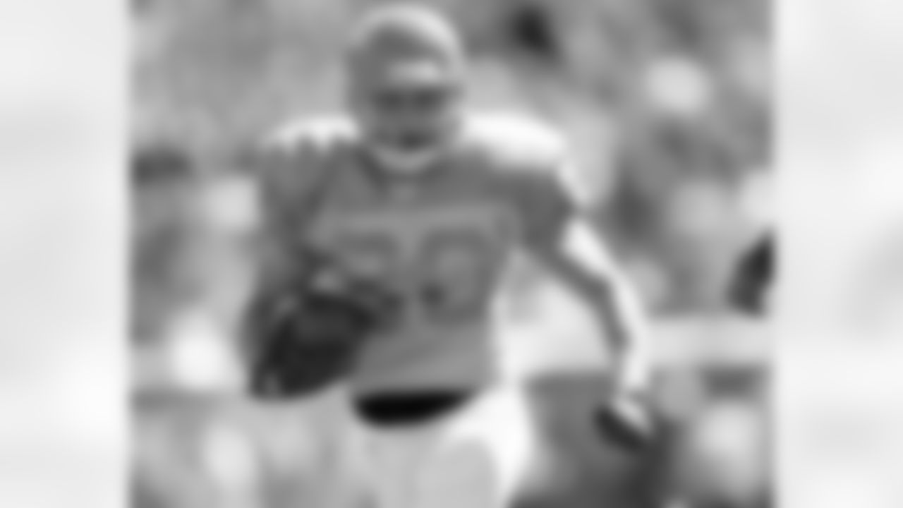 WR Kevin Curtis