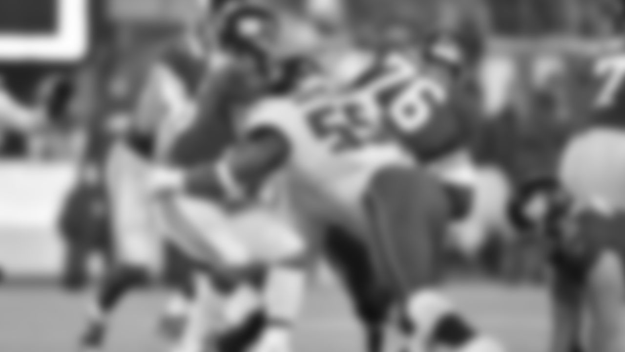 DE Brandon Graham
Philadelphia Eagles vs. New York Giants at MetLife Stadium on December 29, 2019