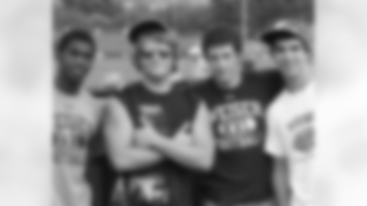 Four friends at Lehigh to watch the Eagles practice