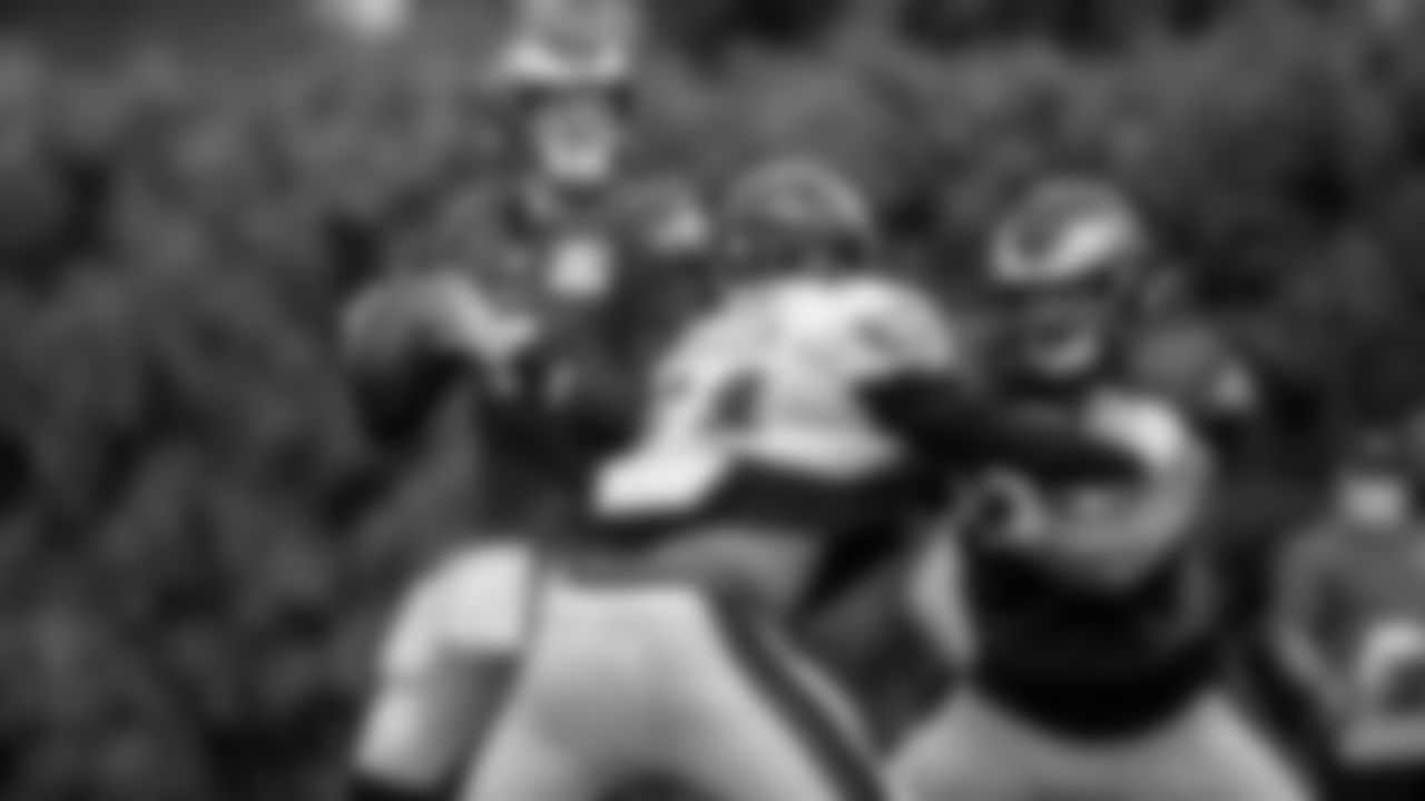 QB Nate Sudfeld looks downfield