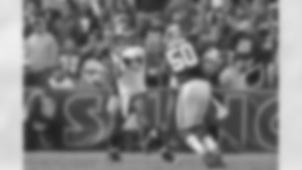 QB Nick Foles