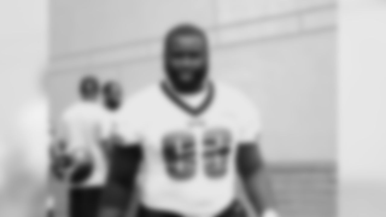 DT Bennie Logan