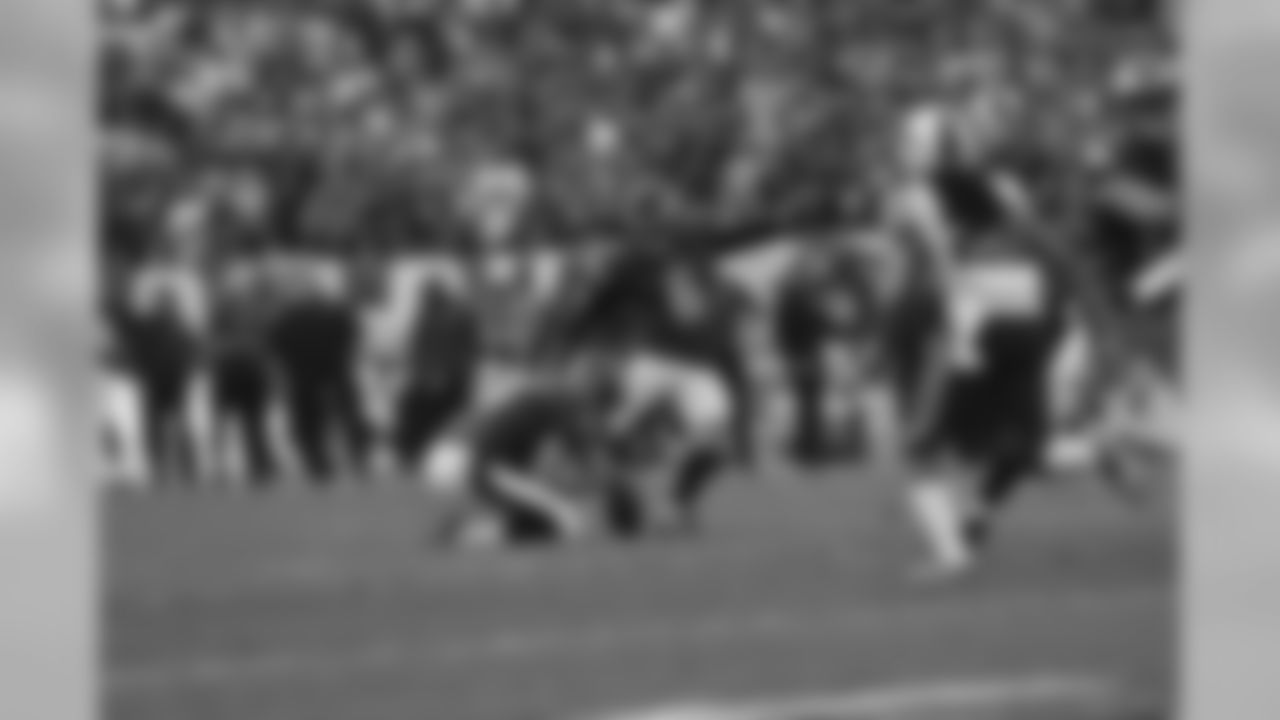 K Caleb Sturgis, P Donnie Jones
