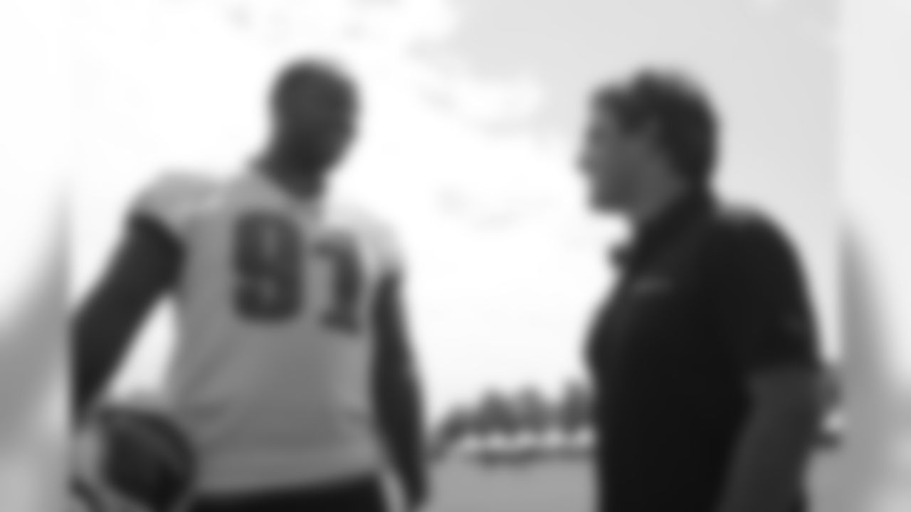 DE Fletcher Cox and Juan Pablo Montoya get to know each other