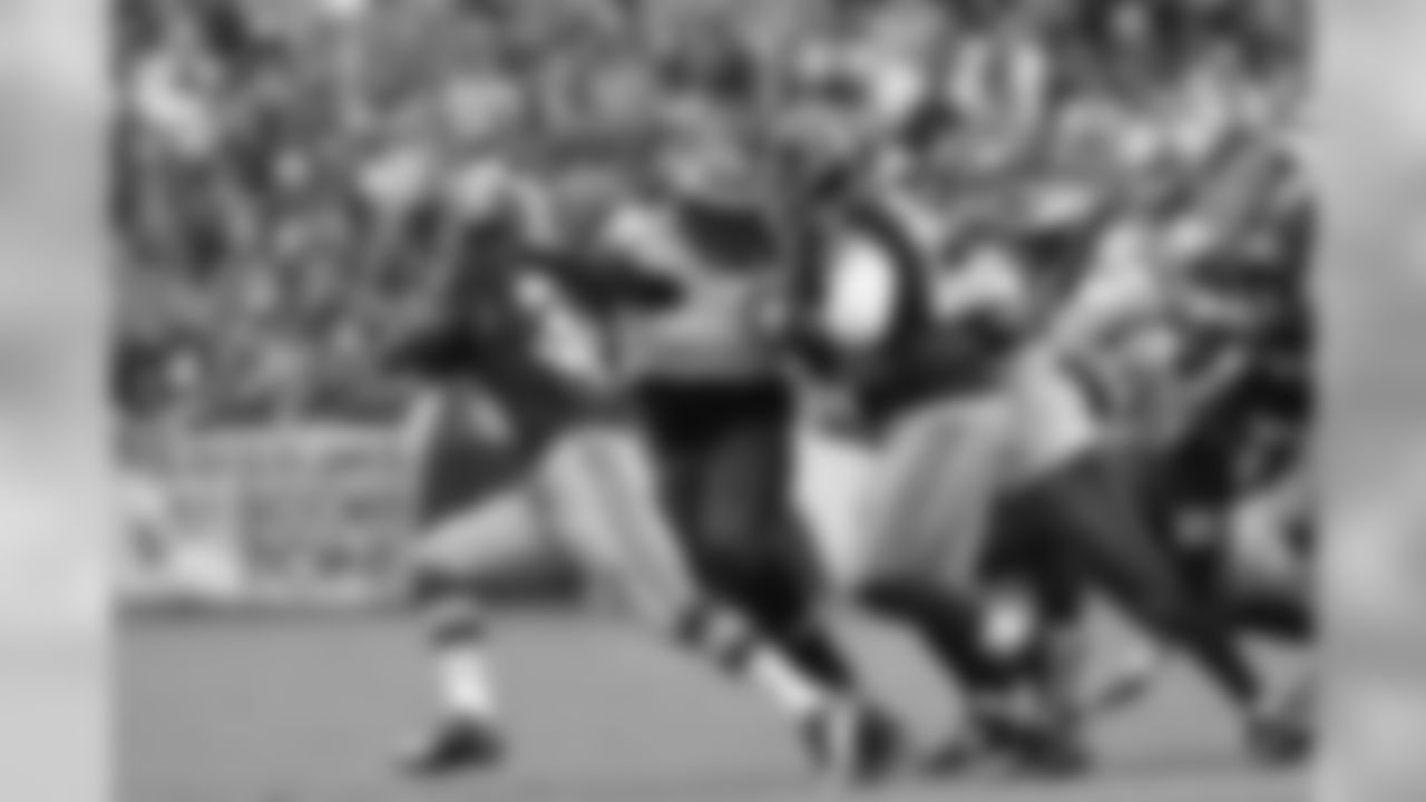Cox led all Eagles defensive lineman with 65 tackles in 2012