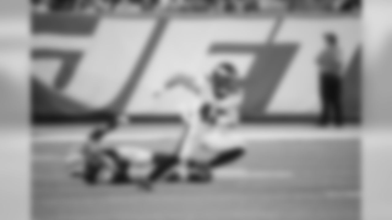 S Chris Maragos