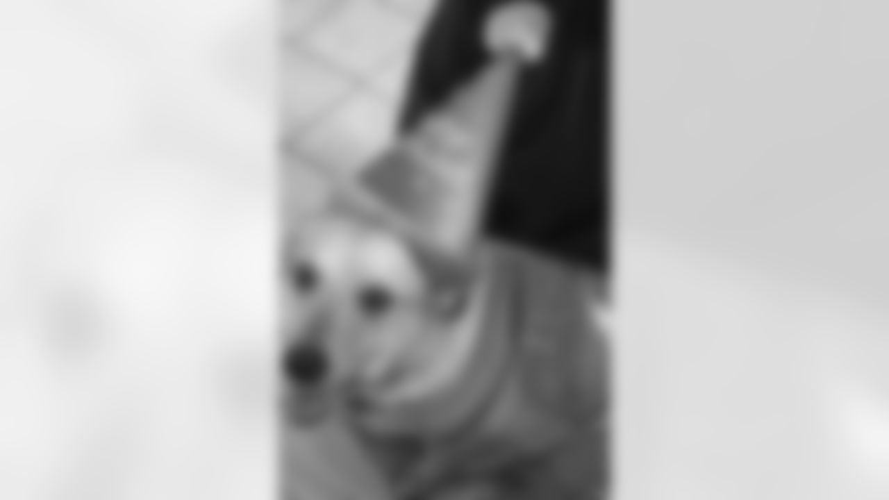 Say Happy Birthday the Eagles way!