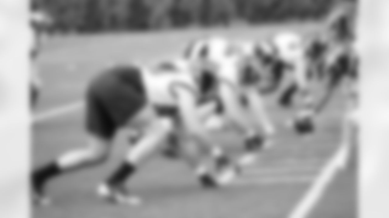 DE Connor Barwin