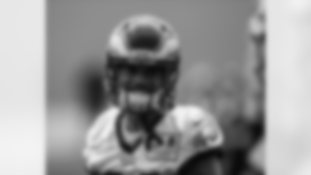 CB Cre'Von LeBlanc