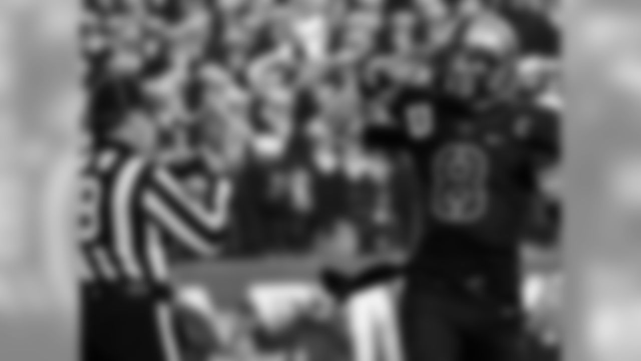 Army QB Trent Steelman salutes after a touchdown